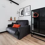 Platon Modern Studios
